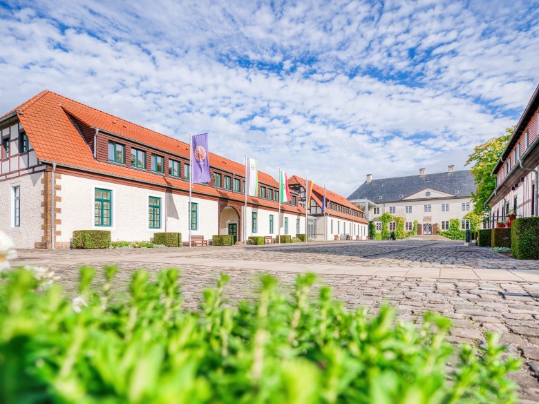 Schloss-Benkhausen-Schlosshof_StephanPatzsch