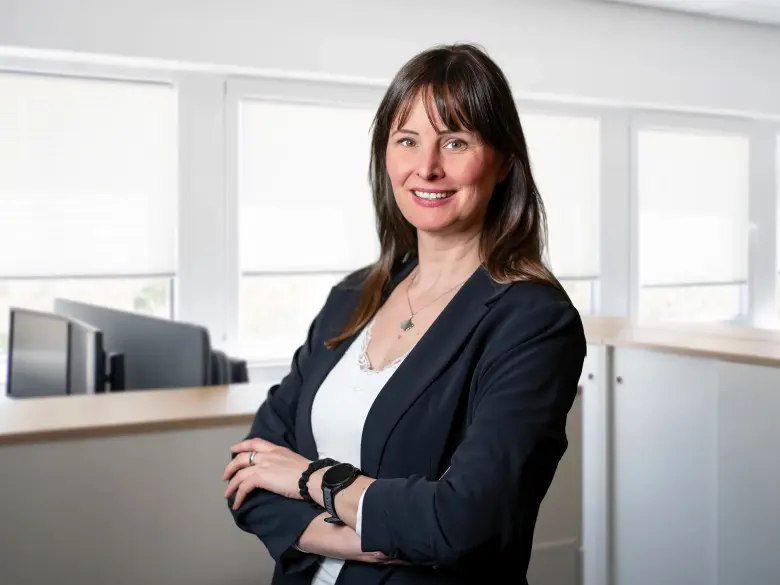 merkur-group-career-hr-contact-university-cooperations-portrait-office