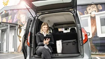 merkur-group-careers-professionals-entry-experienced-gallery-field-service