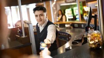 merkur-group-careers-professionals-entry-experienced-gallery-service-payment