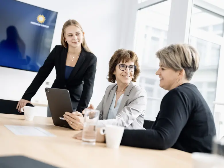 merkur-group-careers-professionals-entry-experienced-header