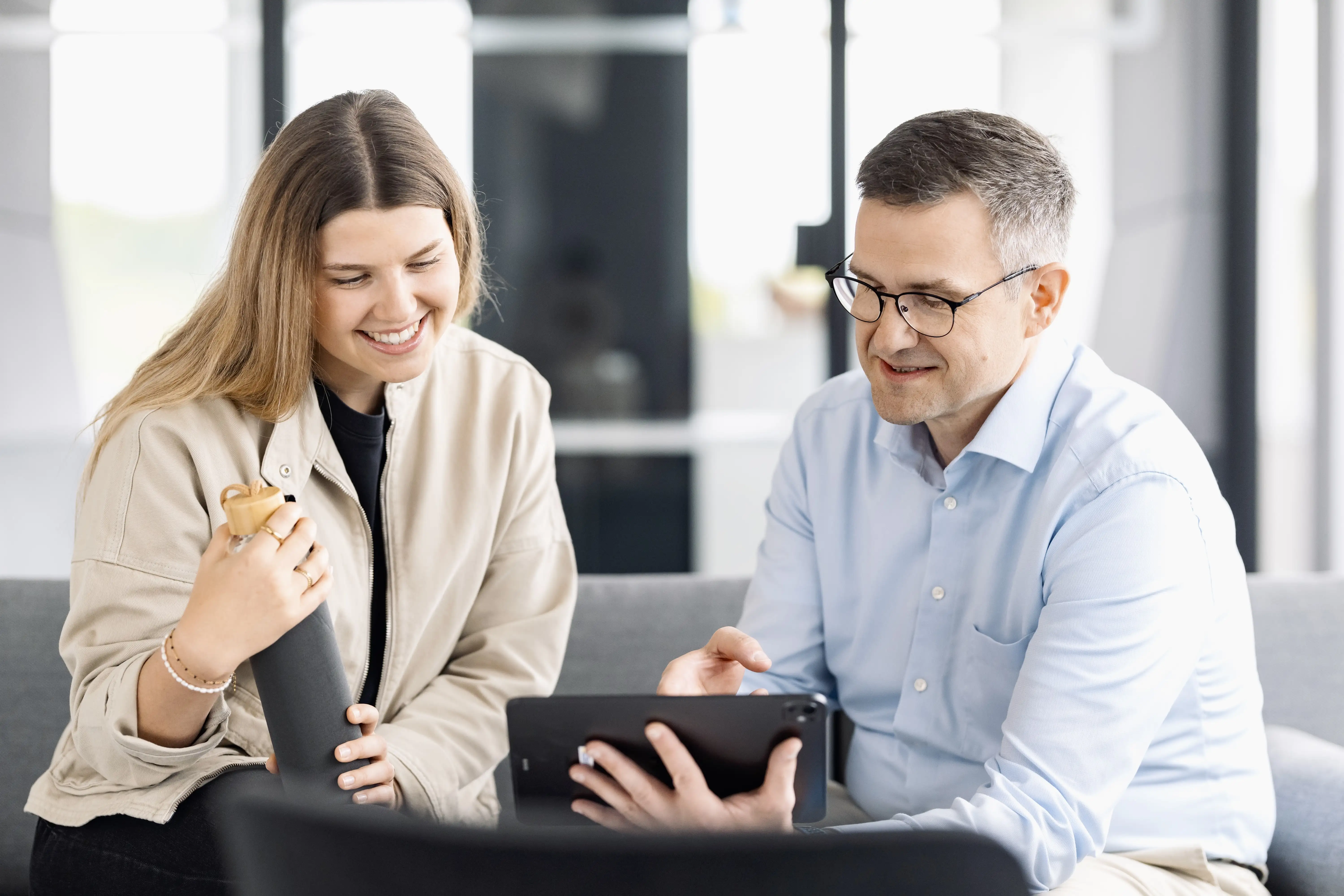 merkur-group-careers-professionals-entry-experienced-corporate-functions-teaser