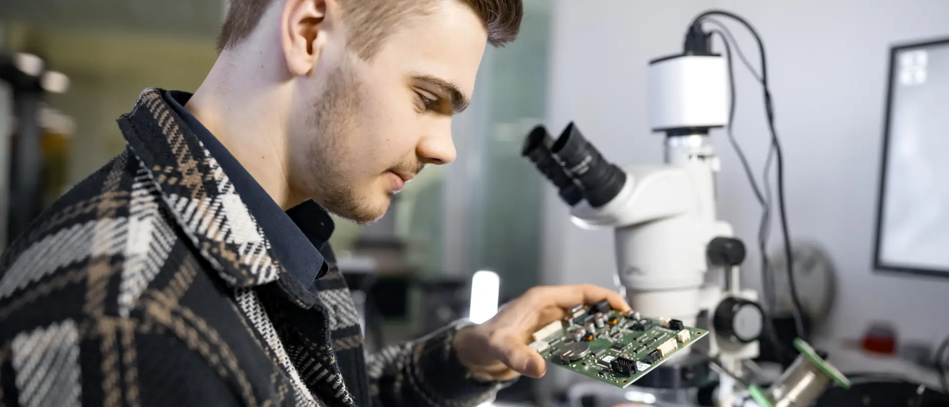 merkur-group-careers-game-development-hardware-development