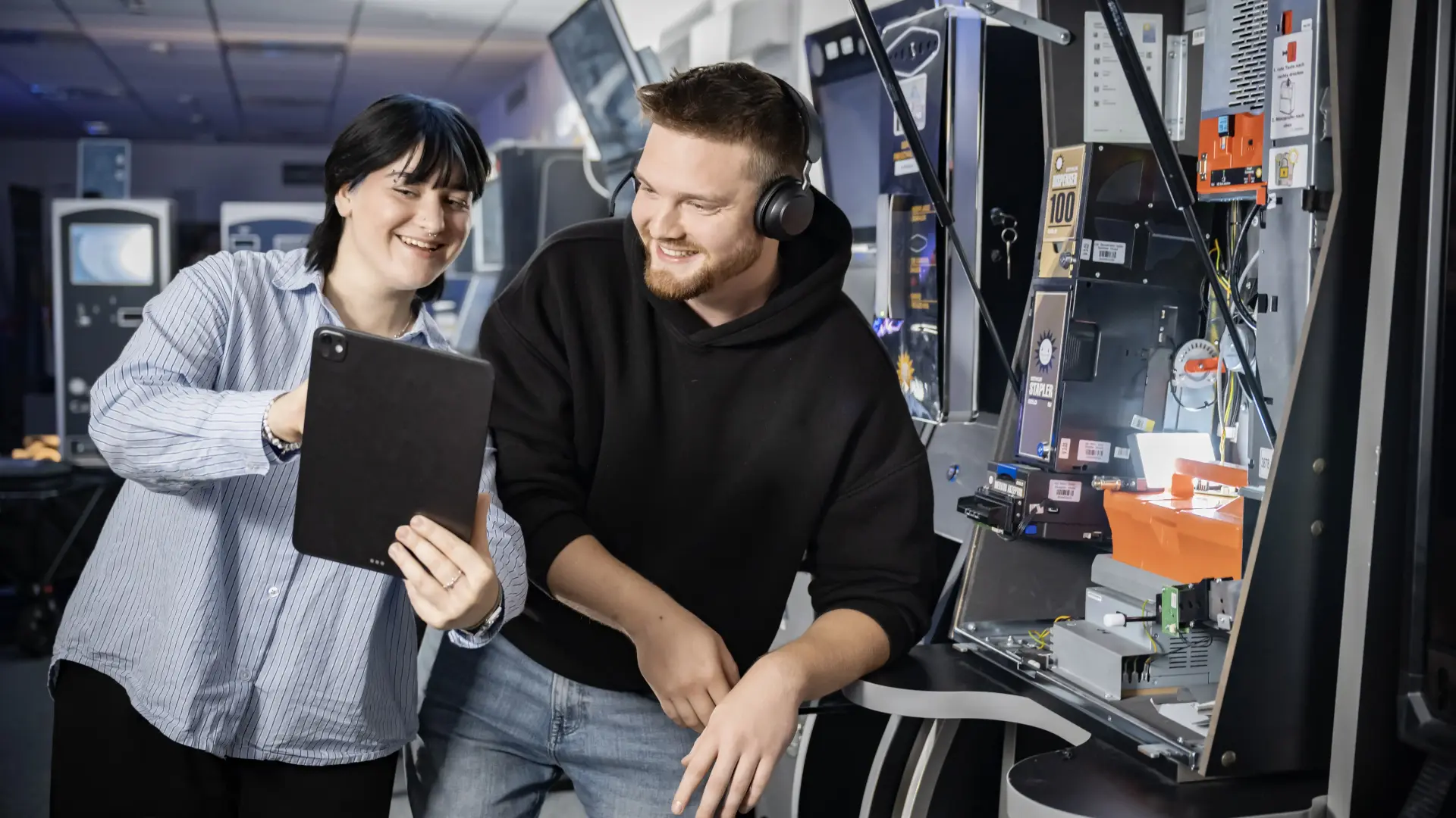 merkur-group-careers-service-engineering-sales-target-group-entry-level