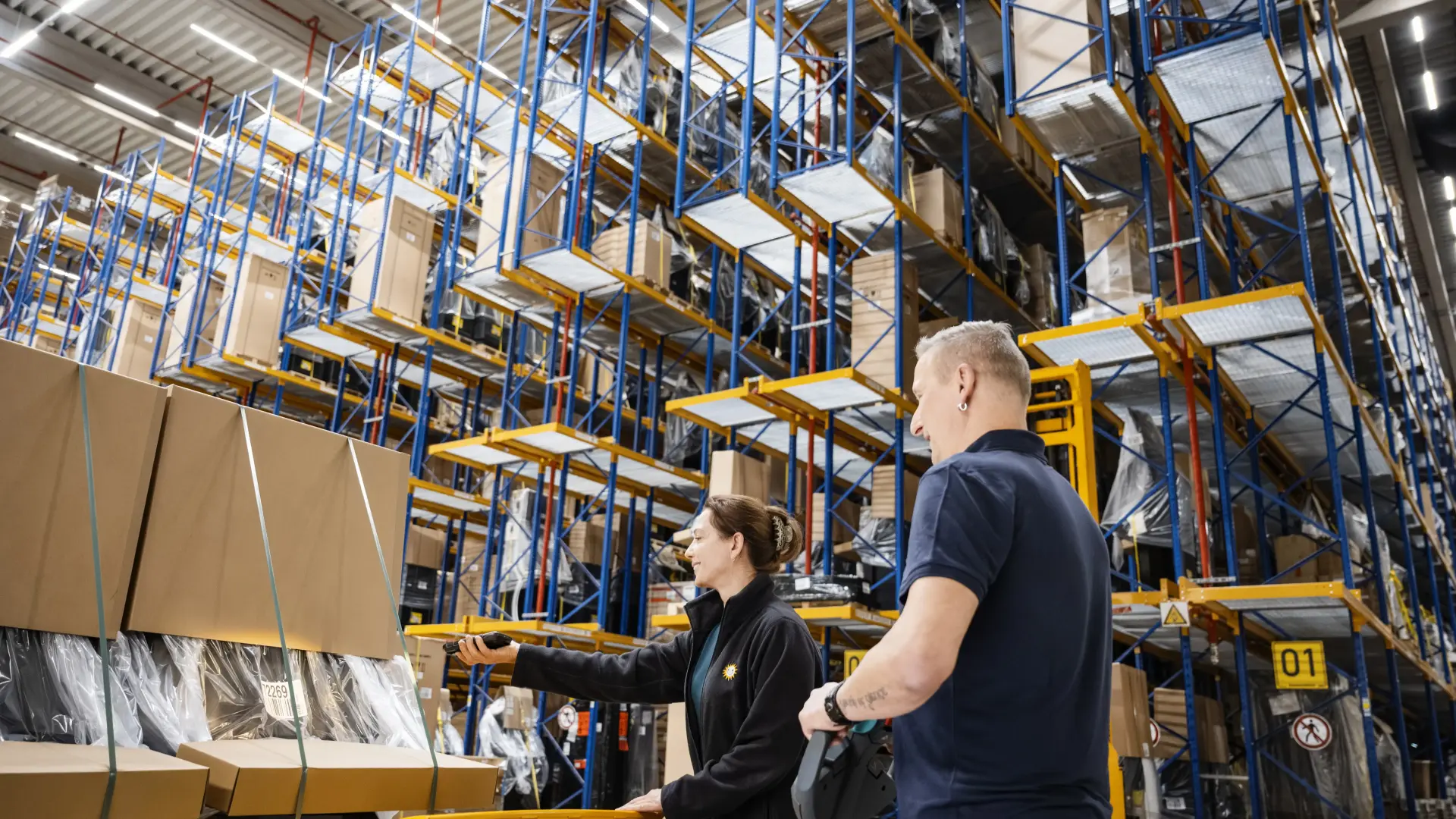 merkur-group-careers-corporate-functions-to-logistics-teaser
