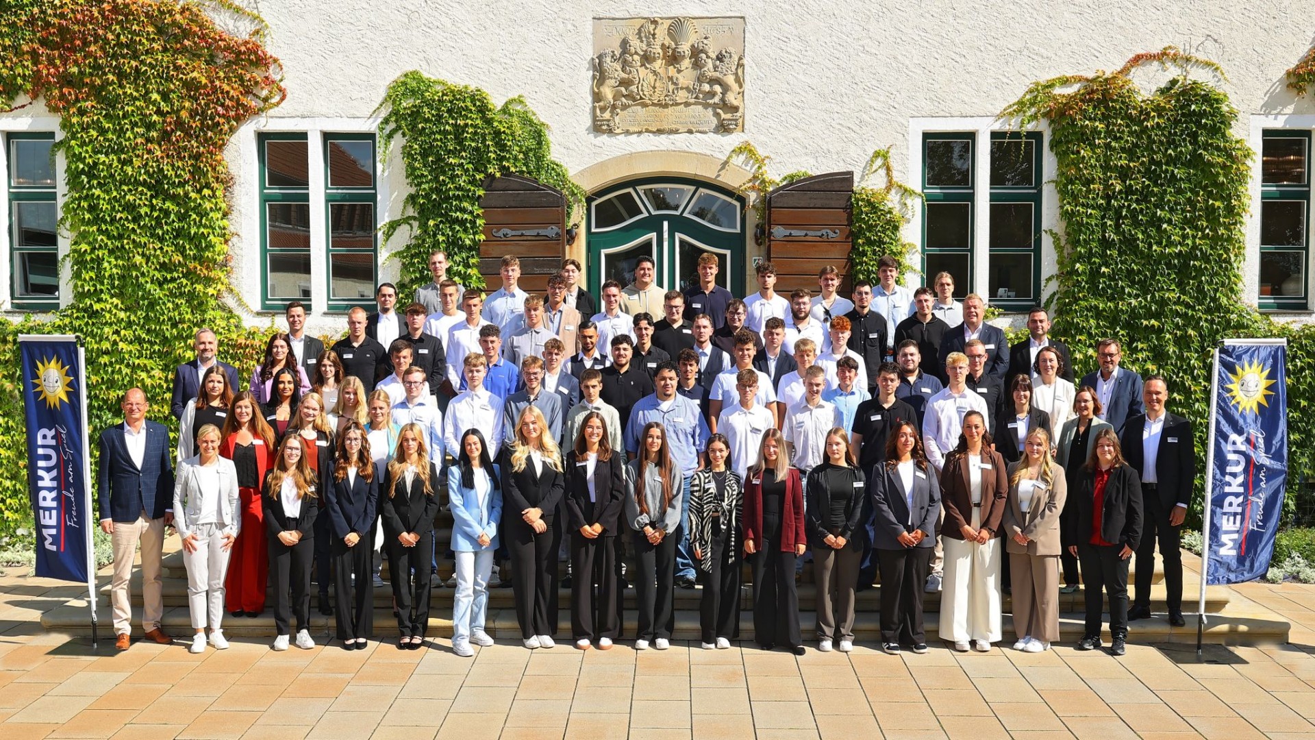merkur-group-careers-apprenticeship-dual-study-apprentice-blog-onboarding-2025-teaser