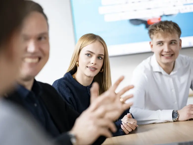 merkur-group-careers-apprenticeship-dual-study-program-application-process-header