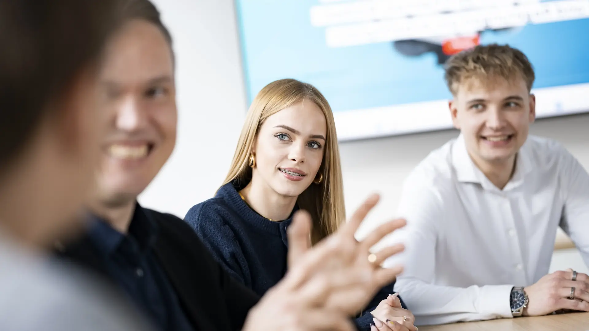 merkur-group-careers-apprenticeship-dual-study-application-process-conversation