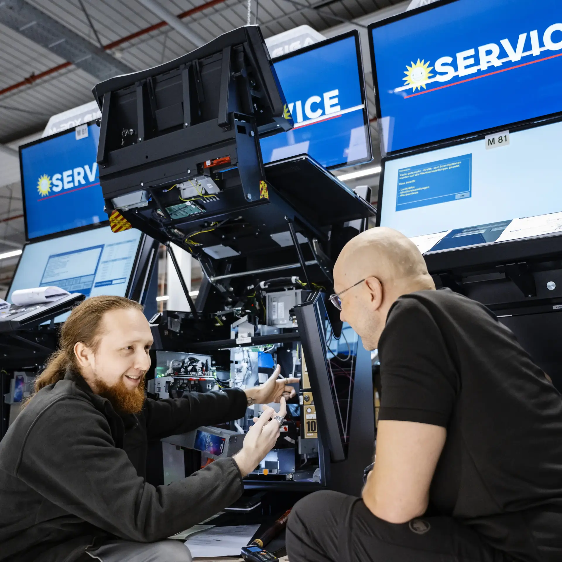 merkur-group-karriere-stellenanzeige-unternehmensgruppe-bildC