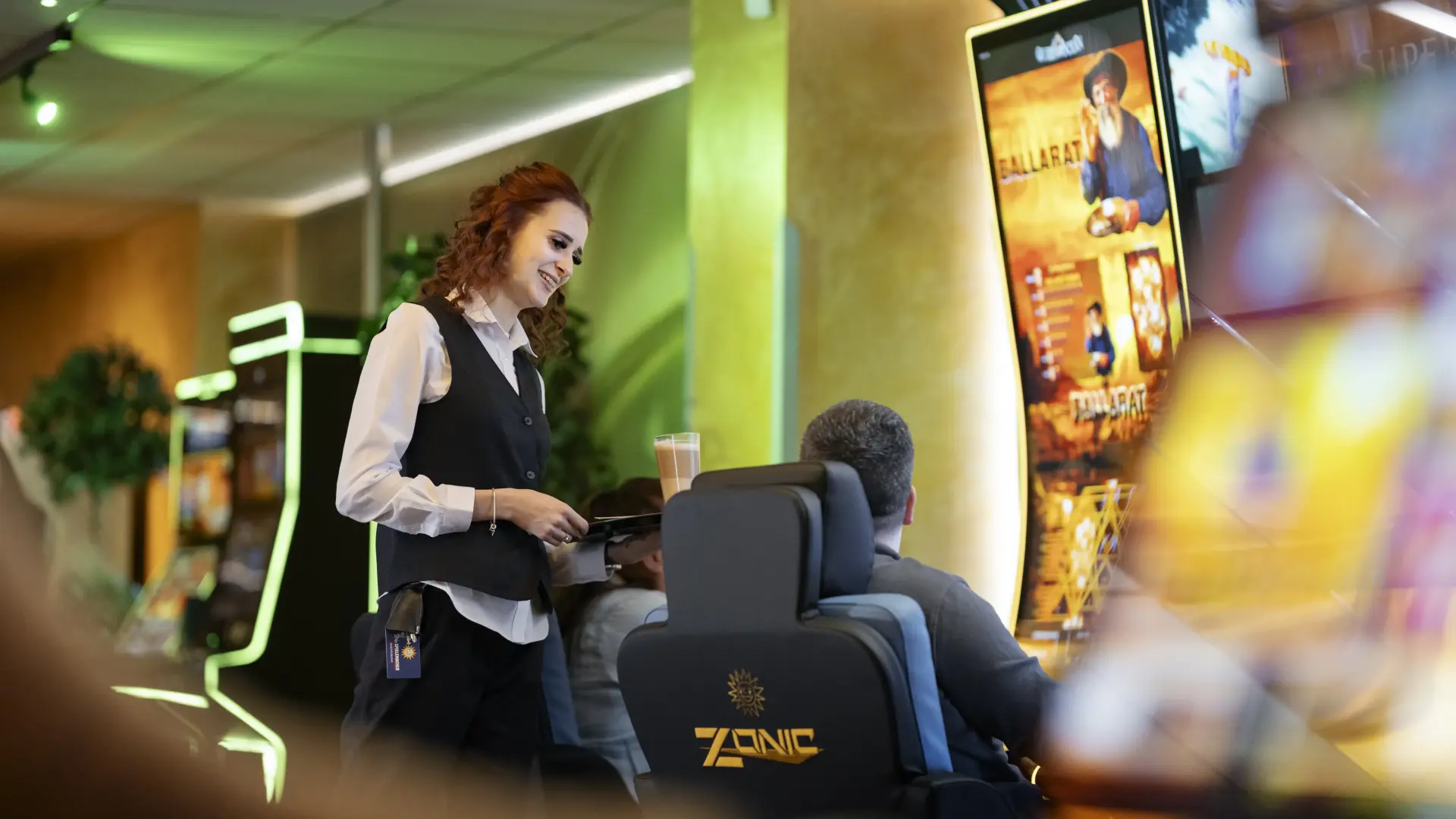 merkur-group-career-jobposting-initiative-casino-employee-bildD