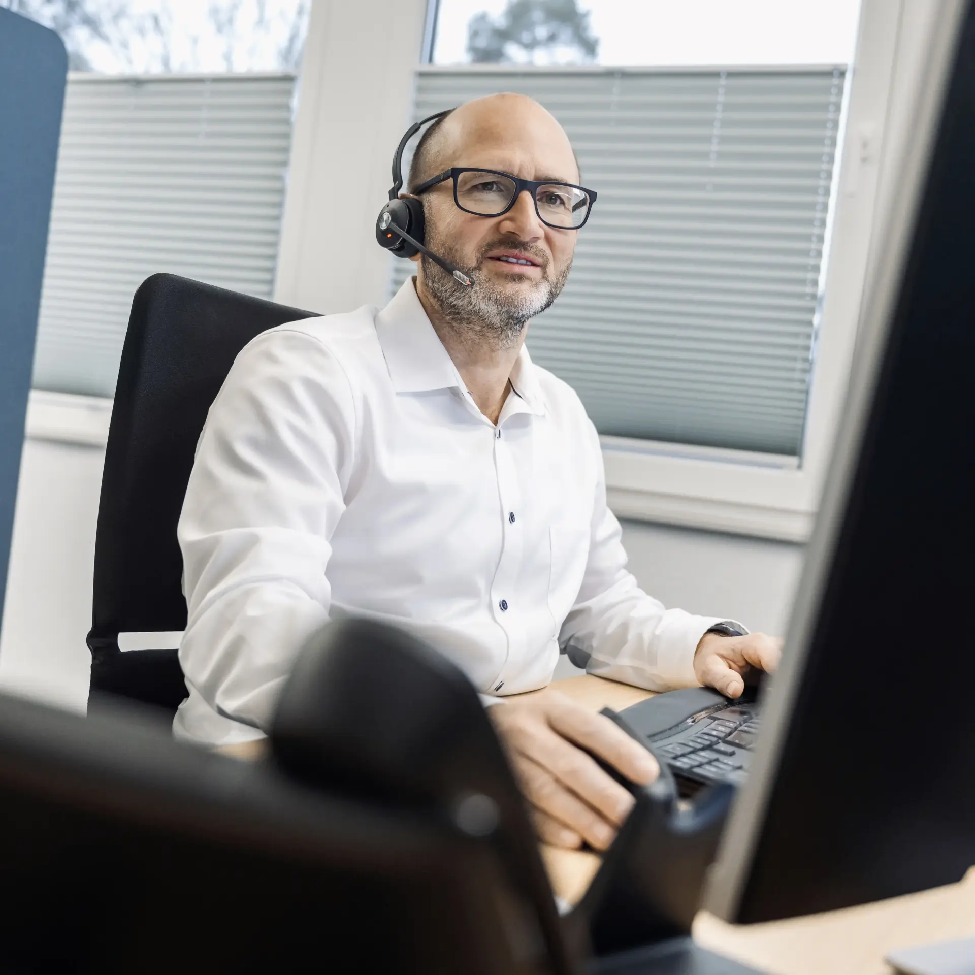 merkur-group-karriere-stellenanzeige-it-bildE