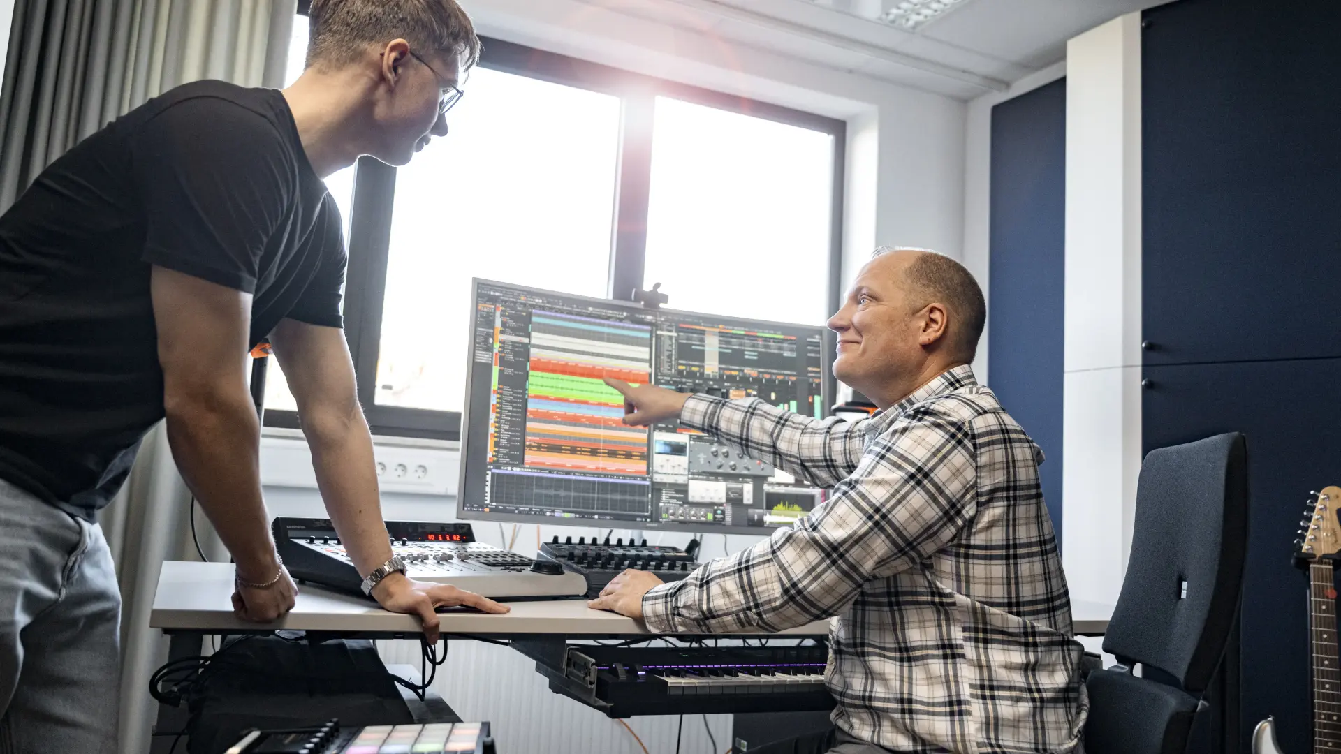 merkur-group-karriere-stellenanzeige-werkstudentenjob-praktikum-bildA