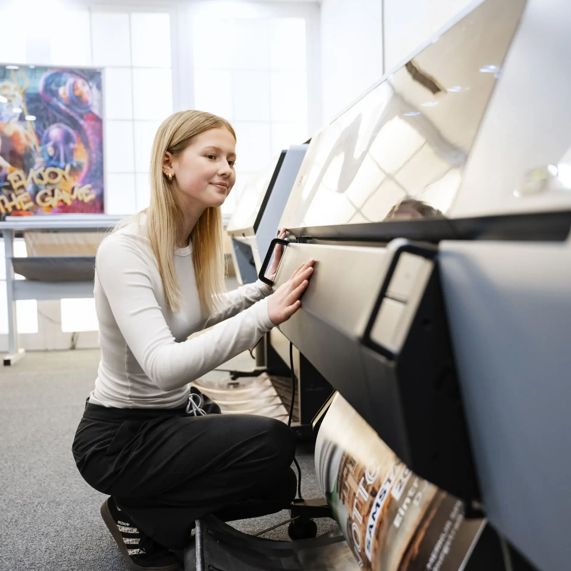 merkur-group-karriere-stellenanzeige-werkstudentenjob-praktikum-bildC