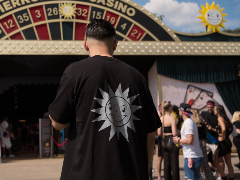 PAROOKAVILLE_TAG_1_MERKUR_COM_BILDER-1