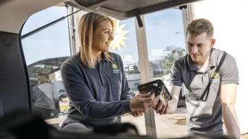 merkur-group-careers-professionals-entry-experienced-gallery-service-technology
