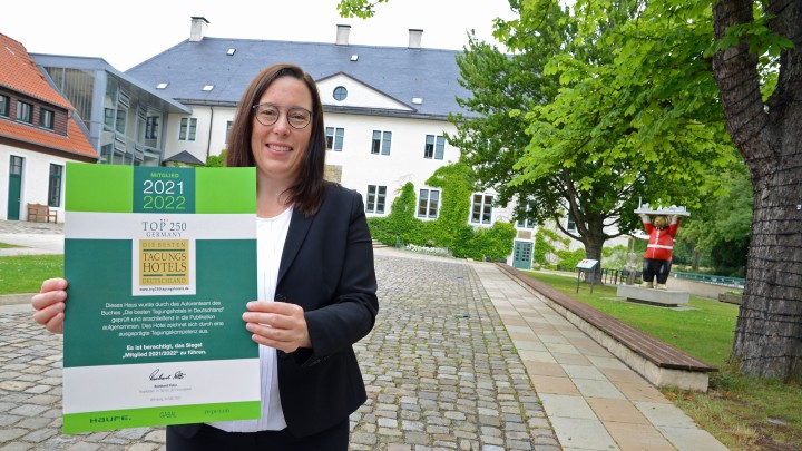 Schloss Benkhausen zählt zu besten Tagungshotels in Deutschland