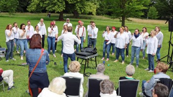 2024-06-13 Tag der Gärten und Parks Chor