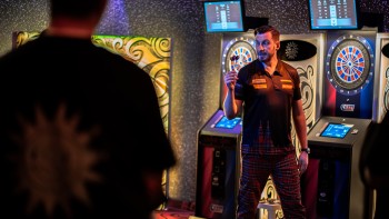 Pressefoto_Merkur Casino_Darts_Florian Hempel (5)