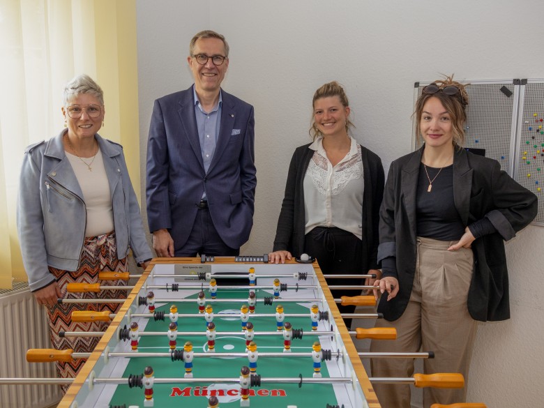 Pressebild Merkur Group_Kickerspende Quo Vadis