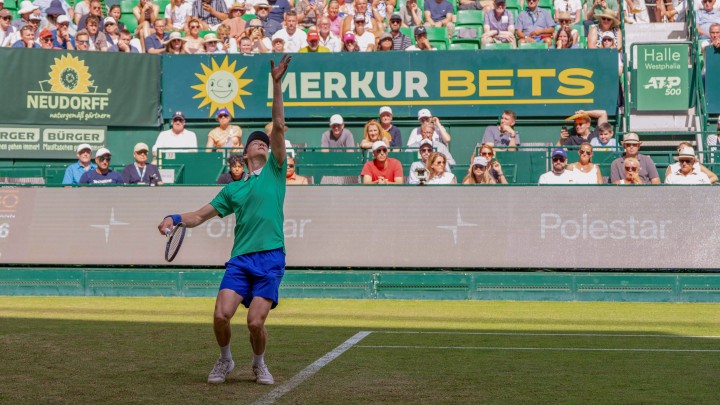 Starkes Tennis, starke Partnerschaft