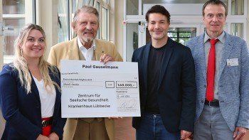 Paul Gauselmann spendet für Mühlenkreiskliniken