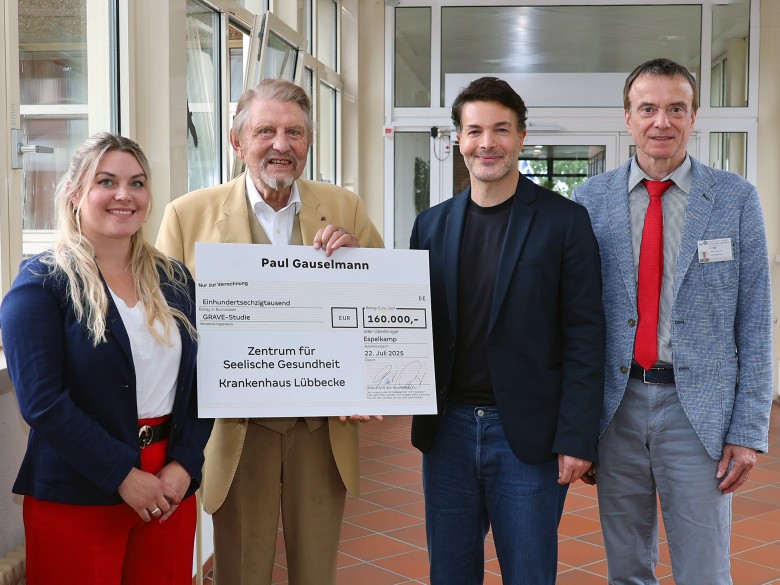 Paul Gauselmann spendet für Mühlenkreiskliniken