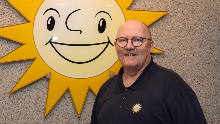 Martin Möhlenpage seit 40 Jahren bei der Merkur Group