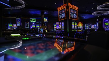 Pressefoto Merkur Group_Merkur Casino Milton Keynes_Eröffnung (2)