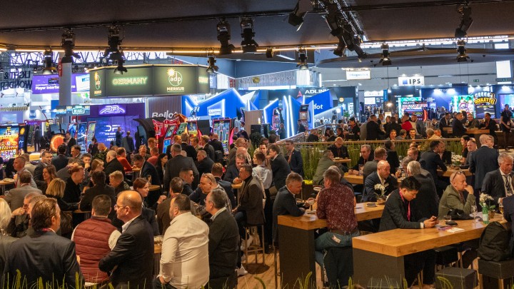 Welcome to Merkur World