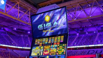 Adp Merkur_Meet and Greet Lukas Podolski (6)