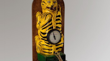 02_Exponat_Pull Tigers Tail_Kraftmesser