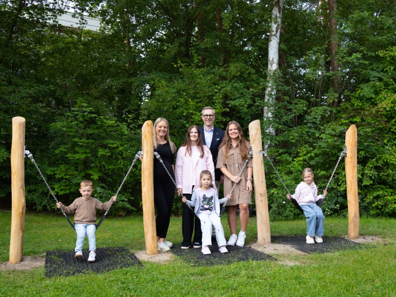 Schaukel-Spende_Kita_Brummkreisel_Espelkamp
