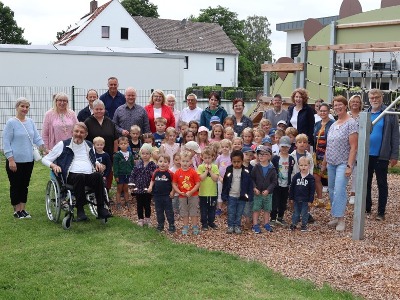 01 Spielplatz Fiestel Eröffnung
