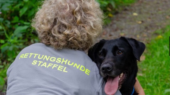 Rettungshundestaffel auf Schloss Benkhausen
