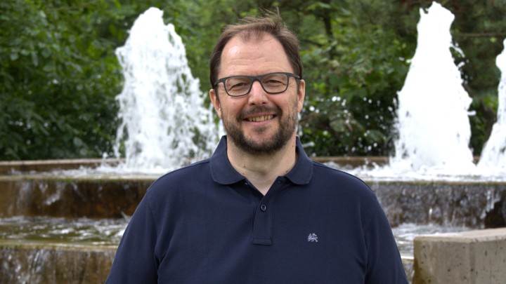 30 Jahre Engagement und Verlässlichkeit: Thorsten Eikelmann feiert Arbeitsjubiläum