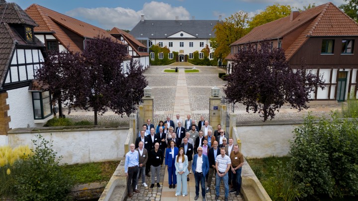 Ausschusssitzung zu „Umwelt und Industrie“ der IHK auf Schloss Benkhausen 