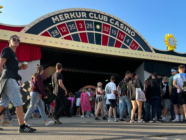 Parookaville_Merkur Club Casino_Außenansicht